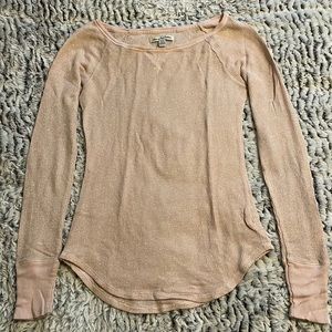 Rose Gold Metallic Thermal from American Eagle